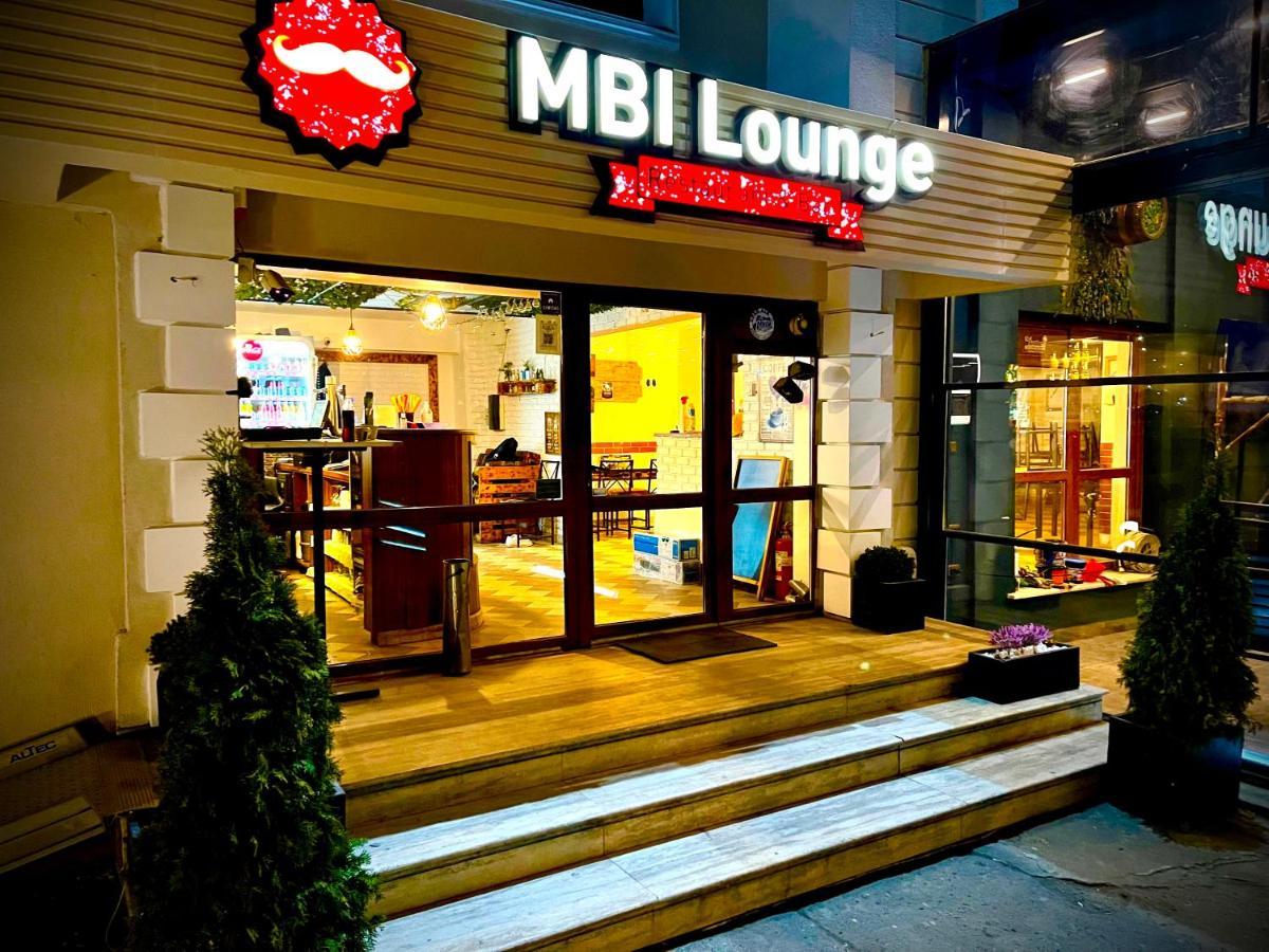Mbi Travel Inn Крайова Екстериор снимка
