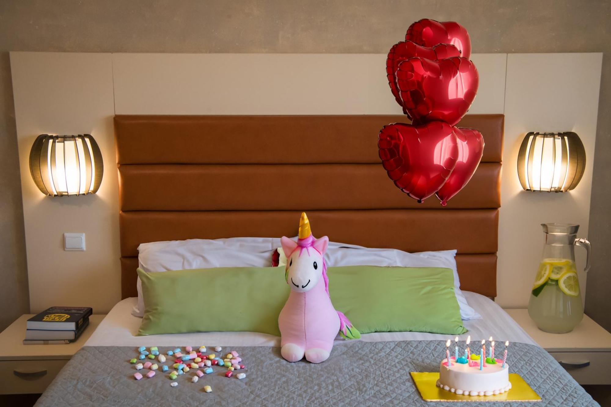 Mbi Travel Inn Крайова Екстериор снимка